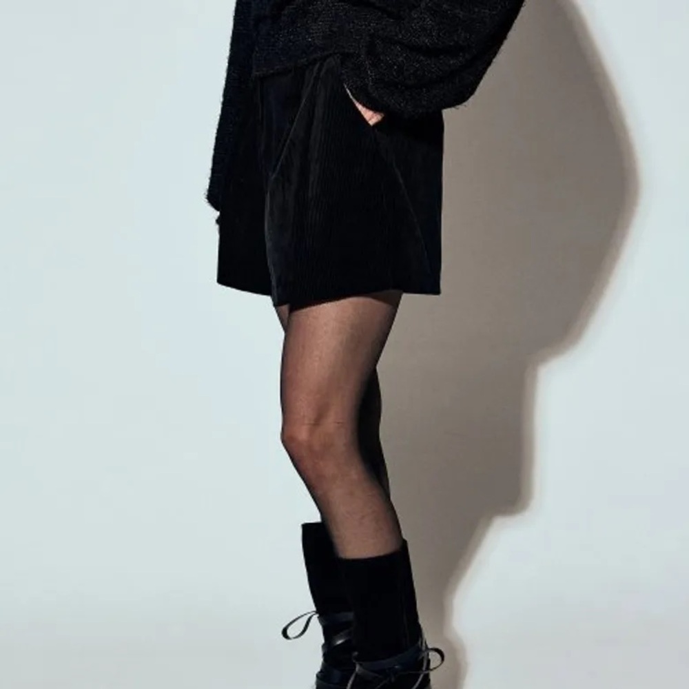 MUSINSA Black Corduroy Shorts